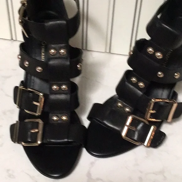 BCBGeneration Heels - Picture 3 of 5